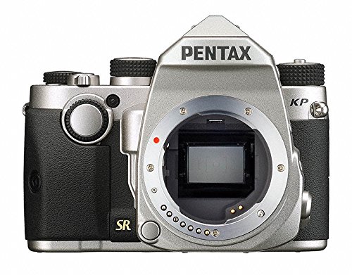 PENTAX KPボディデジタル一眼レフカメラ 【カメラ+レンズ3点】 K-70 + K-3II + K-1）÷3 を小型ボディに押し込んだPENTAX KPが発表され